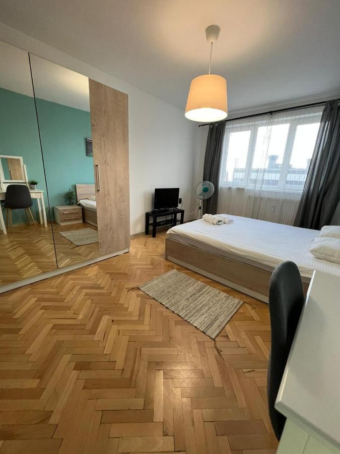 Al Malina 3Bdr Family Apt With Parking Space Near Airport And Iec Sofia Extérieur photo