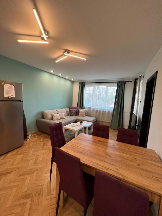 Al Malina 3Bdr Family Apt With Parking Space Near Airport And Iec Sofia Extérieur photo